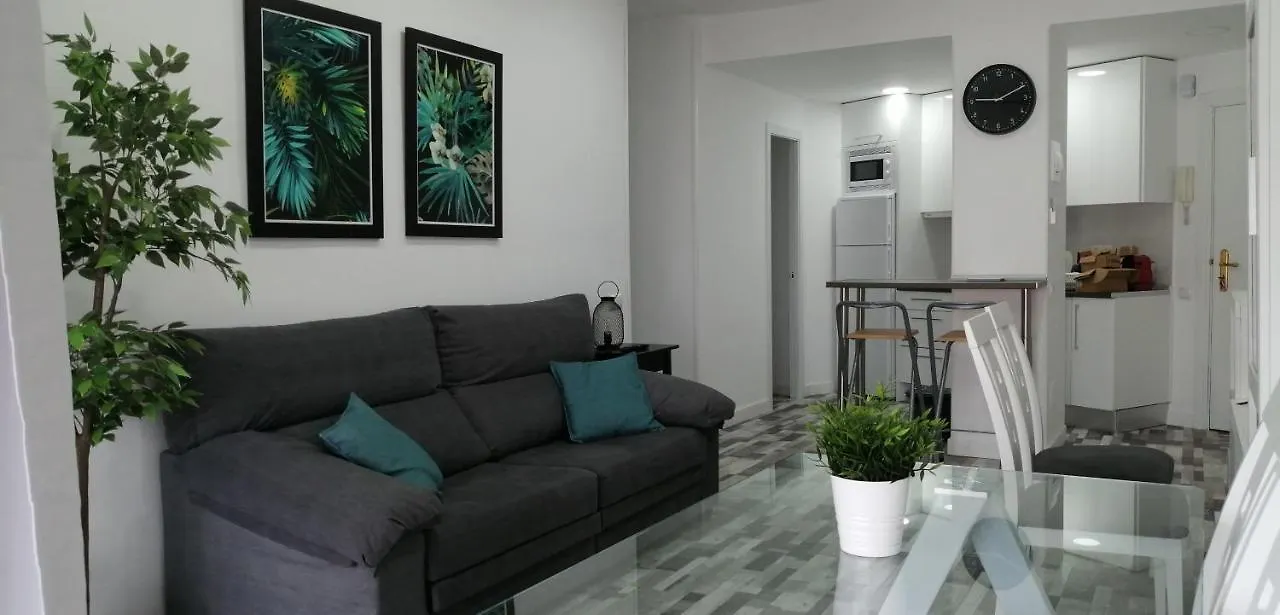 Precioso Apartamento En Benalmadena Enfrente De Puerto Marina Apartment 0*,  Spain